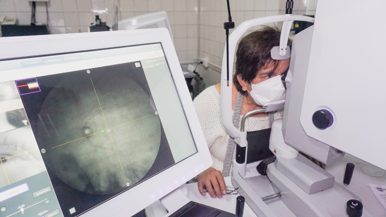Estudio: Retinografia de Campo Ultra Amplio con Clarus 700 Zeiss.